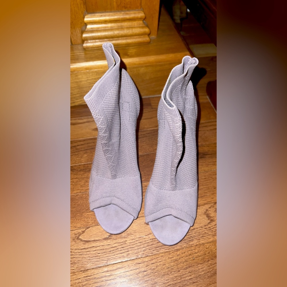 Mauve Knit Heels
